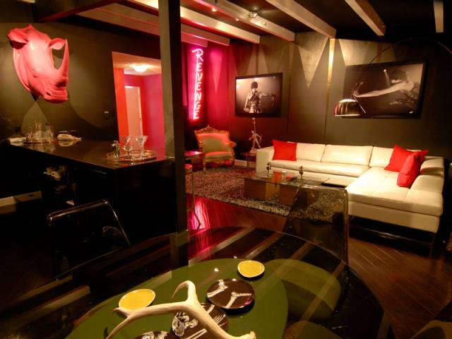 The Antonio Suite
